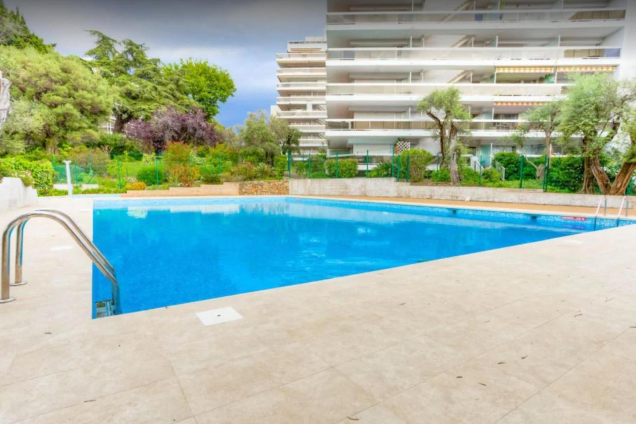 Appartamento Charming Flat With Pool 8 Min Away From The In - Welkeys